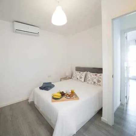 1 Room Atico Pedregalejo Malaga Exterior photo